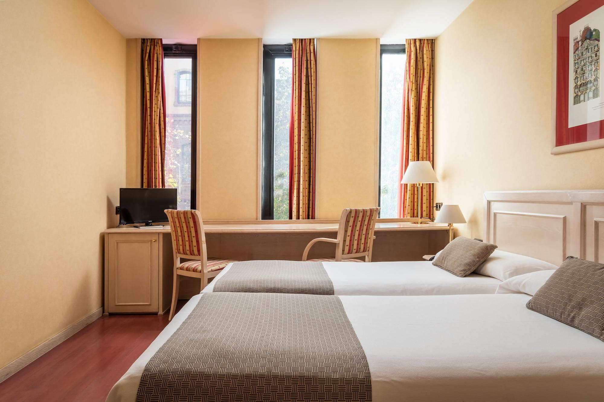 Sunotel Aston Hotel 3*