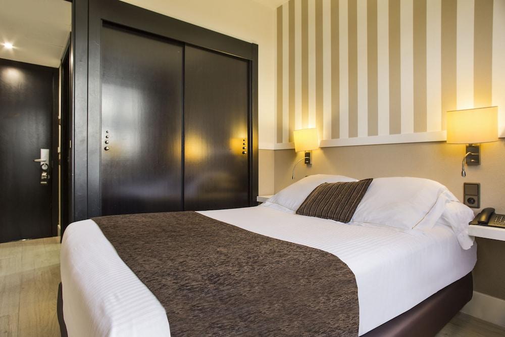 Acta City47 Hotel 4*