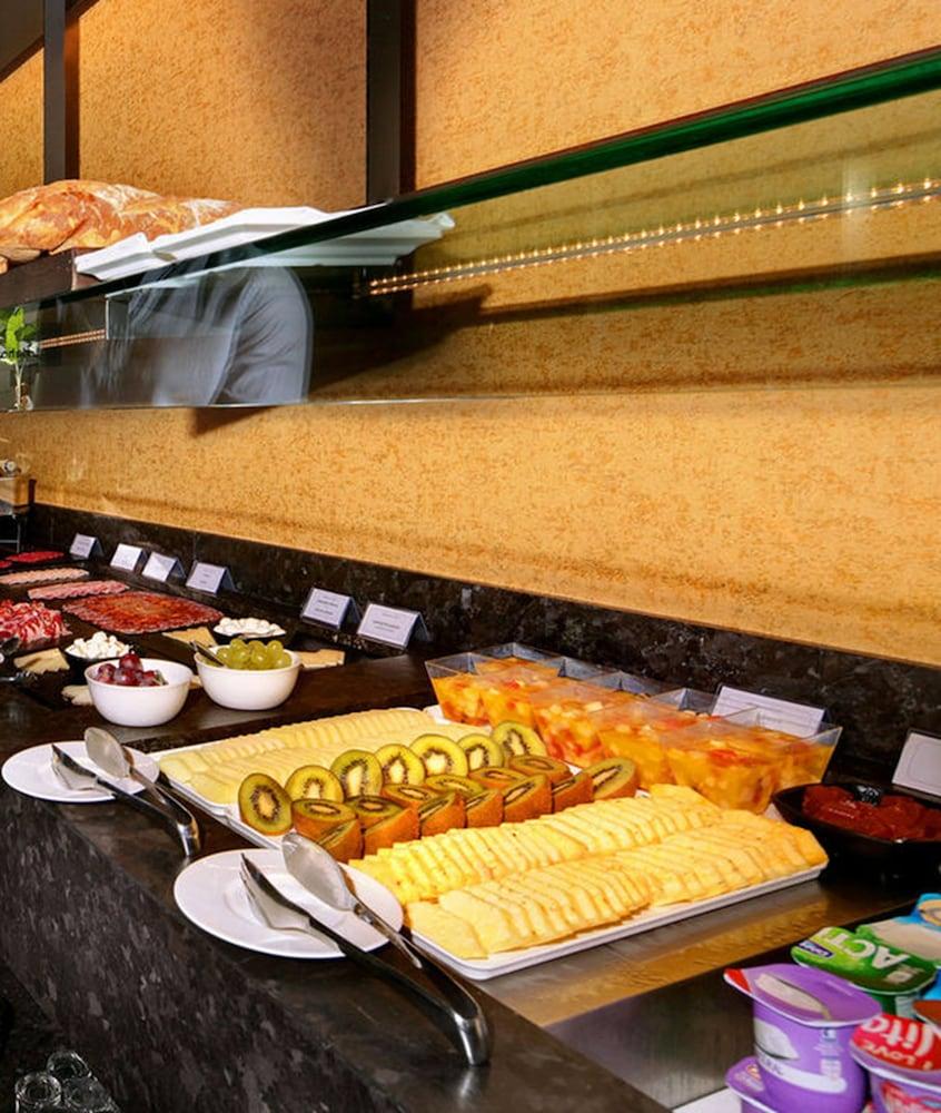 Olivia Balmes Hotel 4*