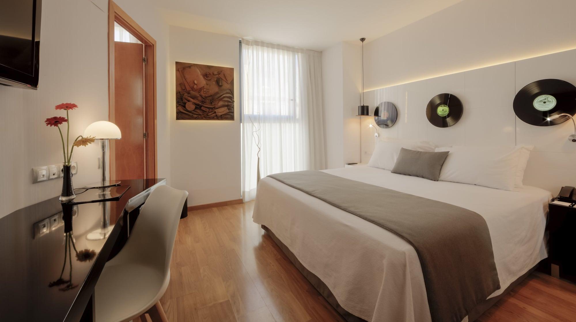 Evenia Rocafort Hotel 3*