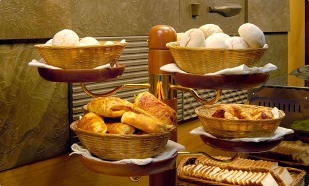 Evenia Rocafort Hotel 3*