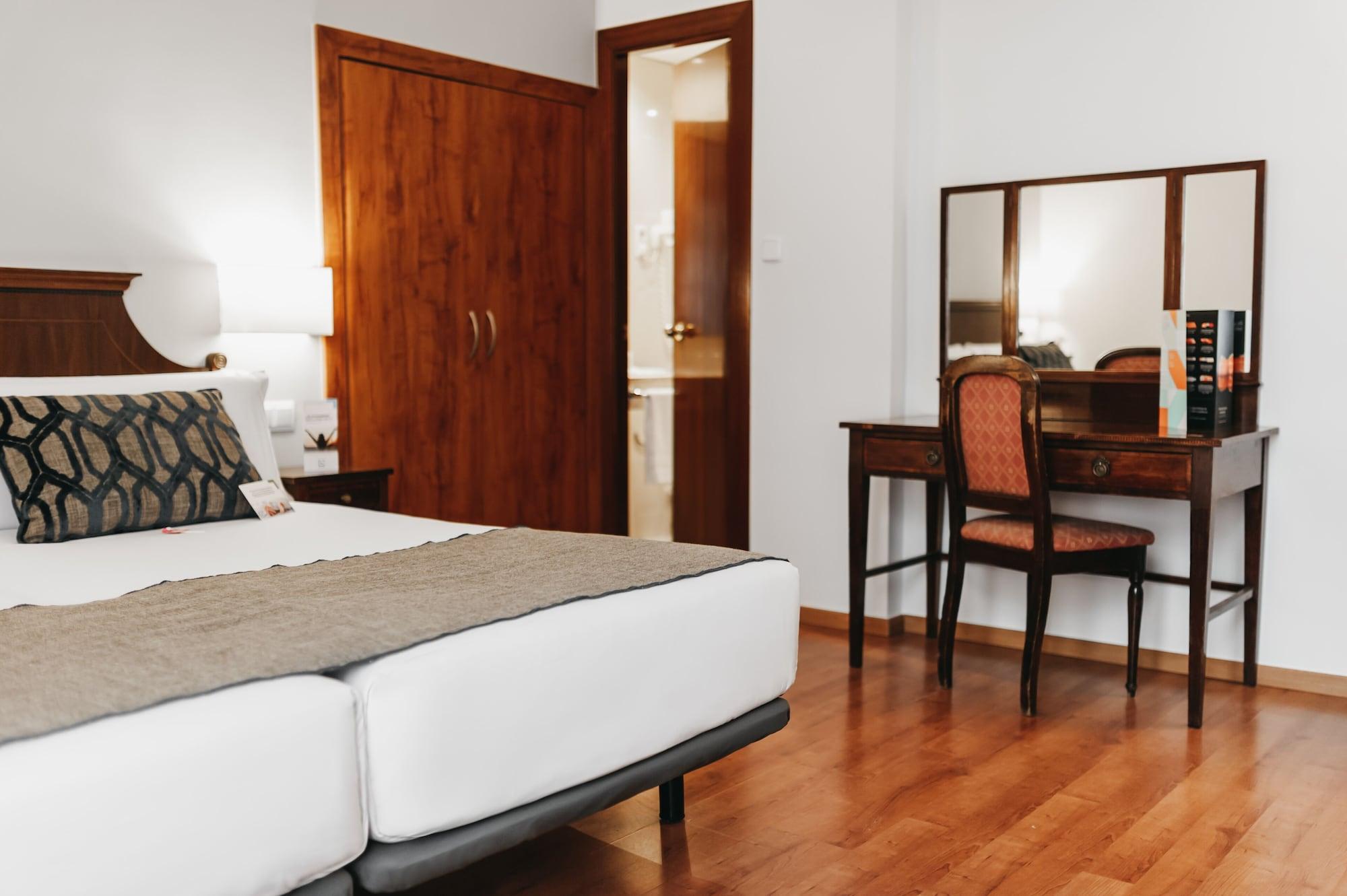 Oriente Atiram Hotel