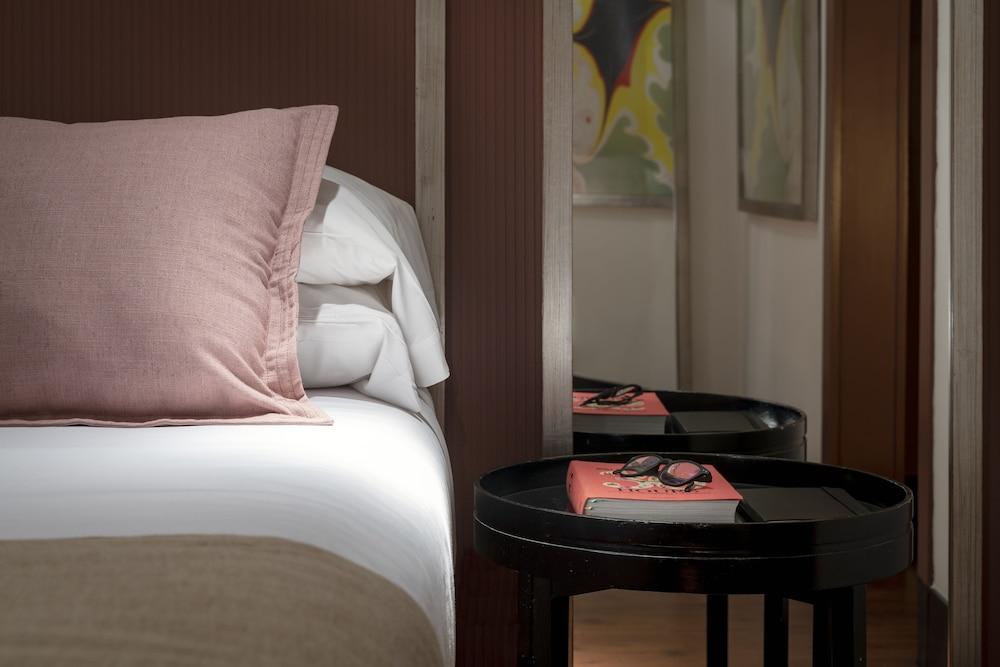 La Franca Travellers Adults Only