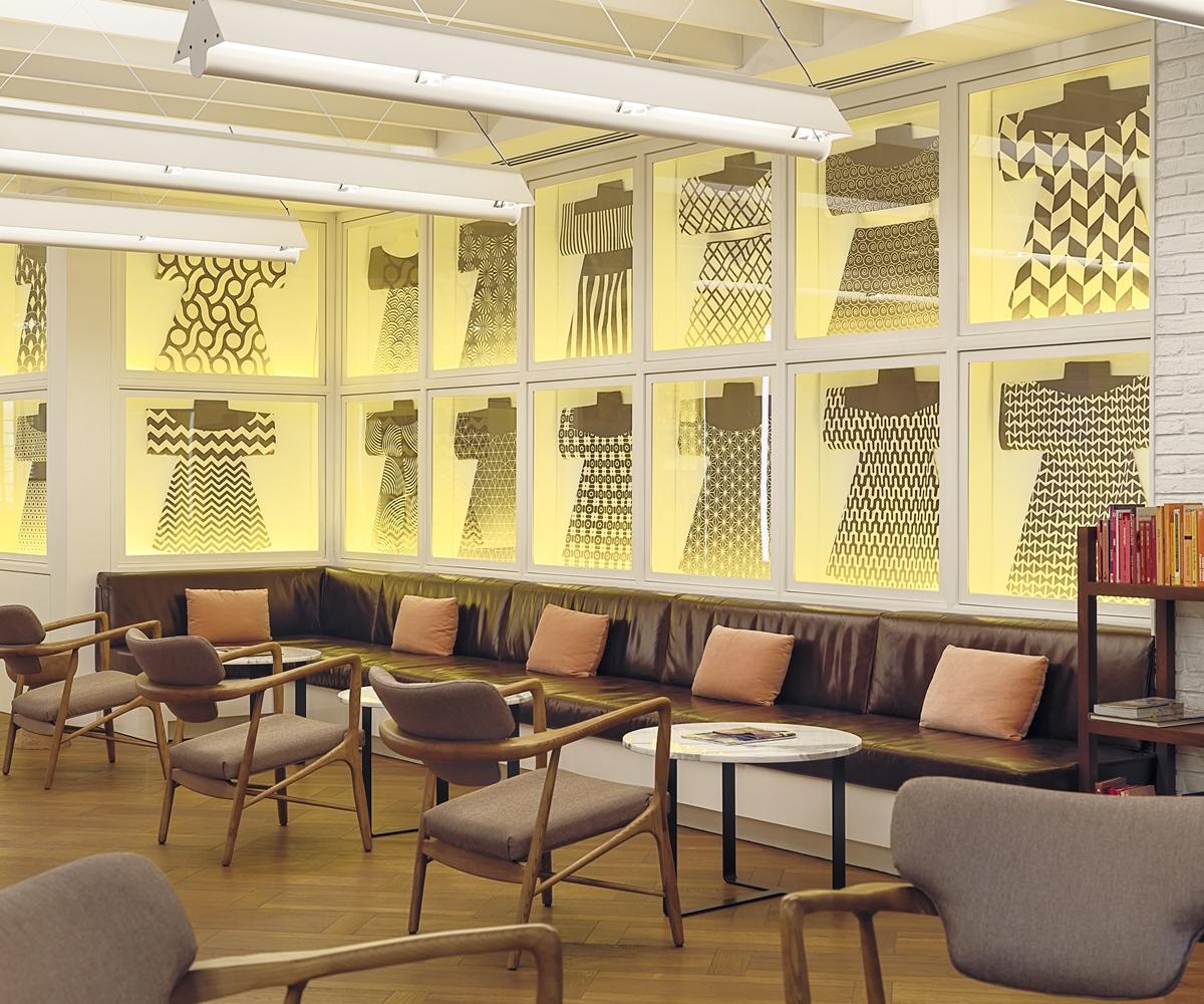 H10 Universitat Hotel 4*