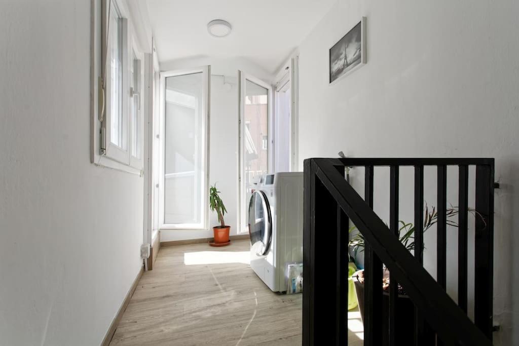 Fantastic House With Jacuzzi Сasa de vacaciones Barcelona