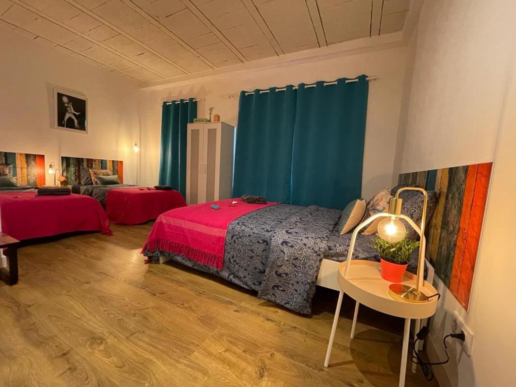 Hostal Rooms In Gothic *