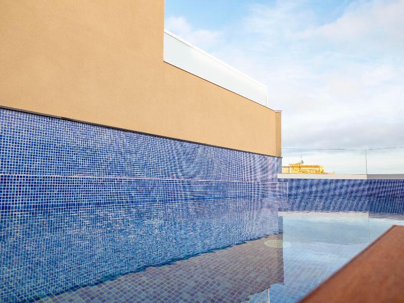 Arcelon Hotel