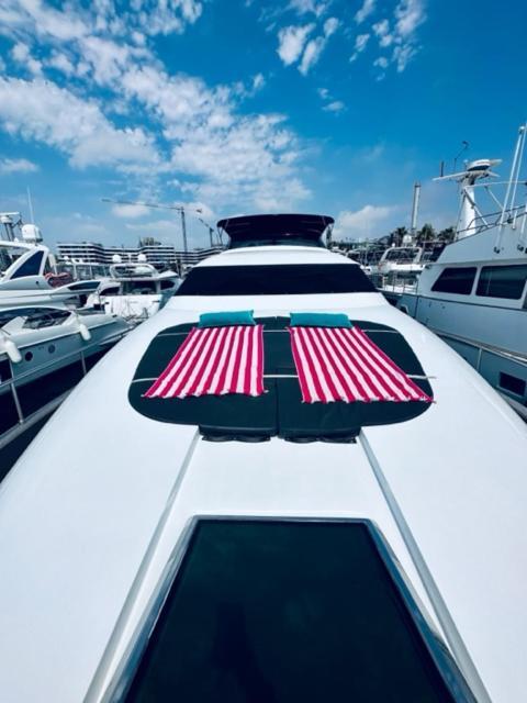 Botel Motoryacht 21 Avec Equipage