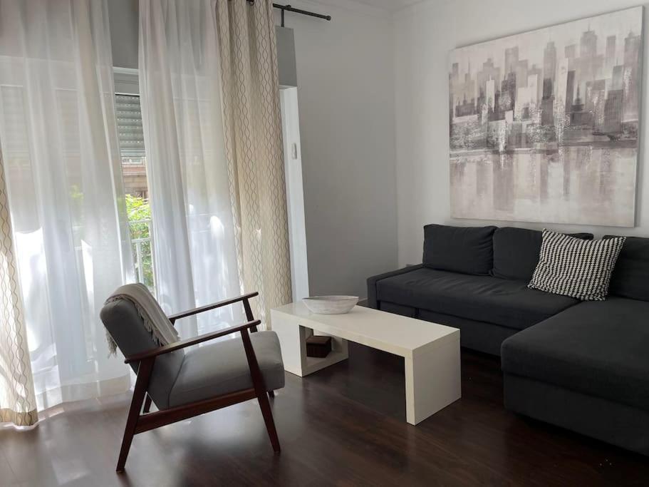 Apartamento Cozy And Barcelona
