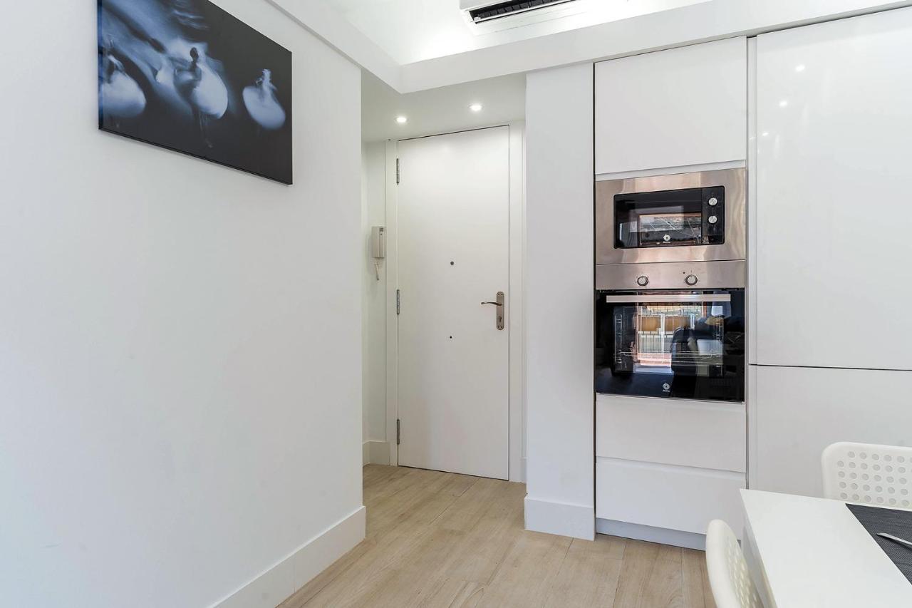 Ab Poble Sec Apartamento *