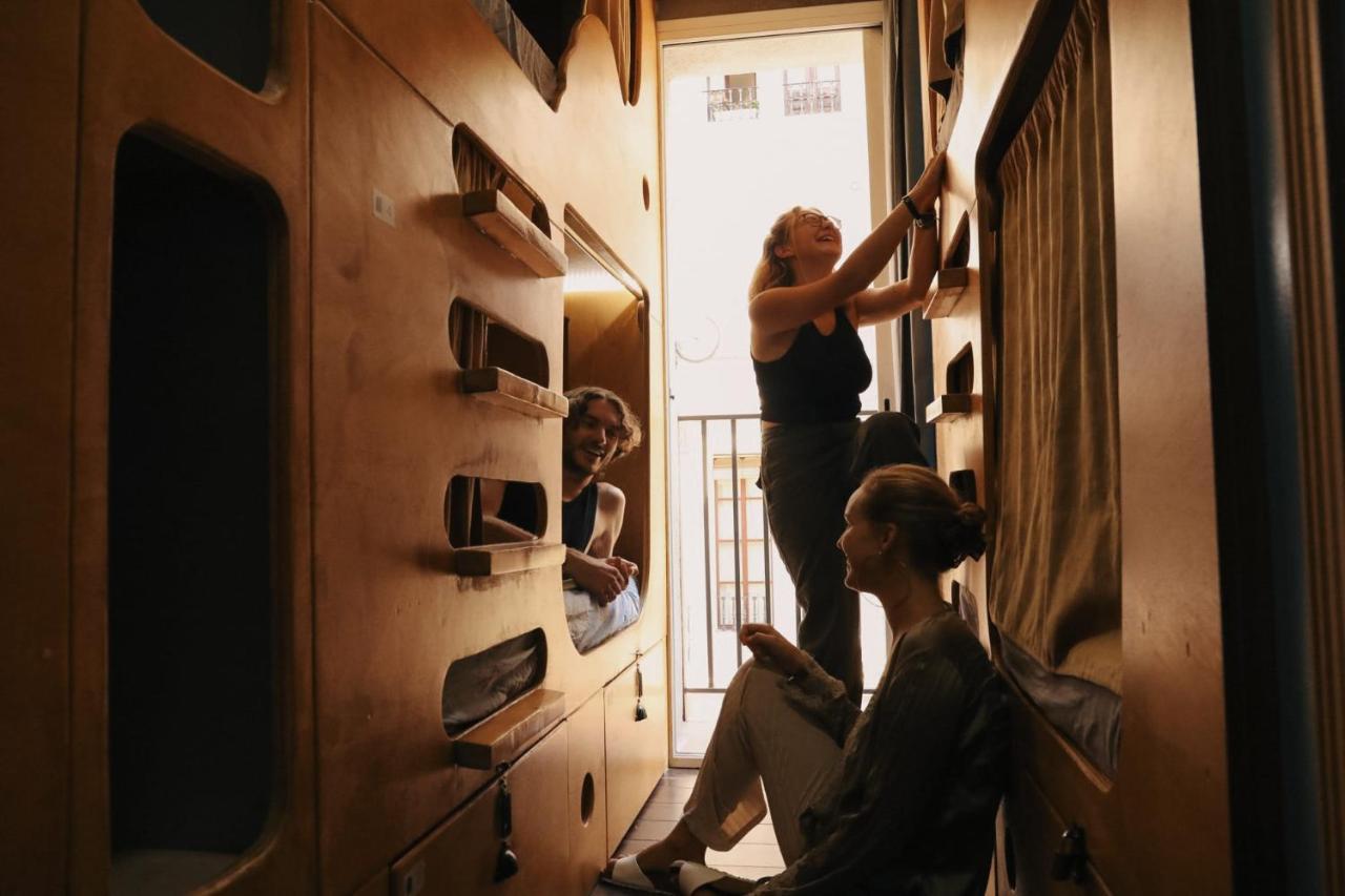 Hostal One Paralelo *