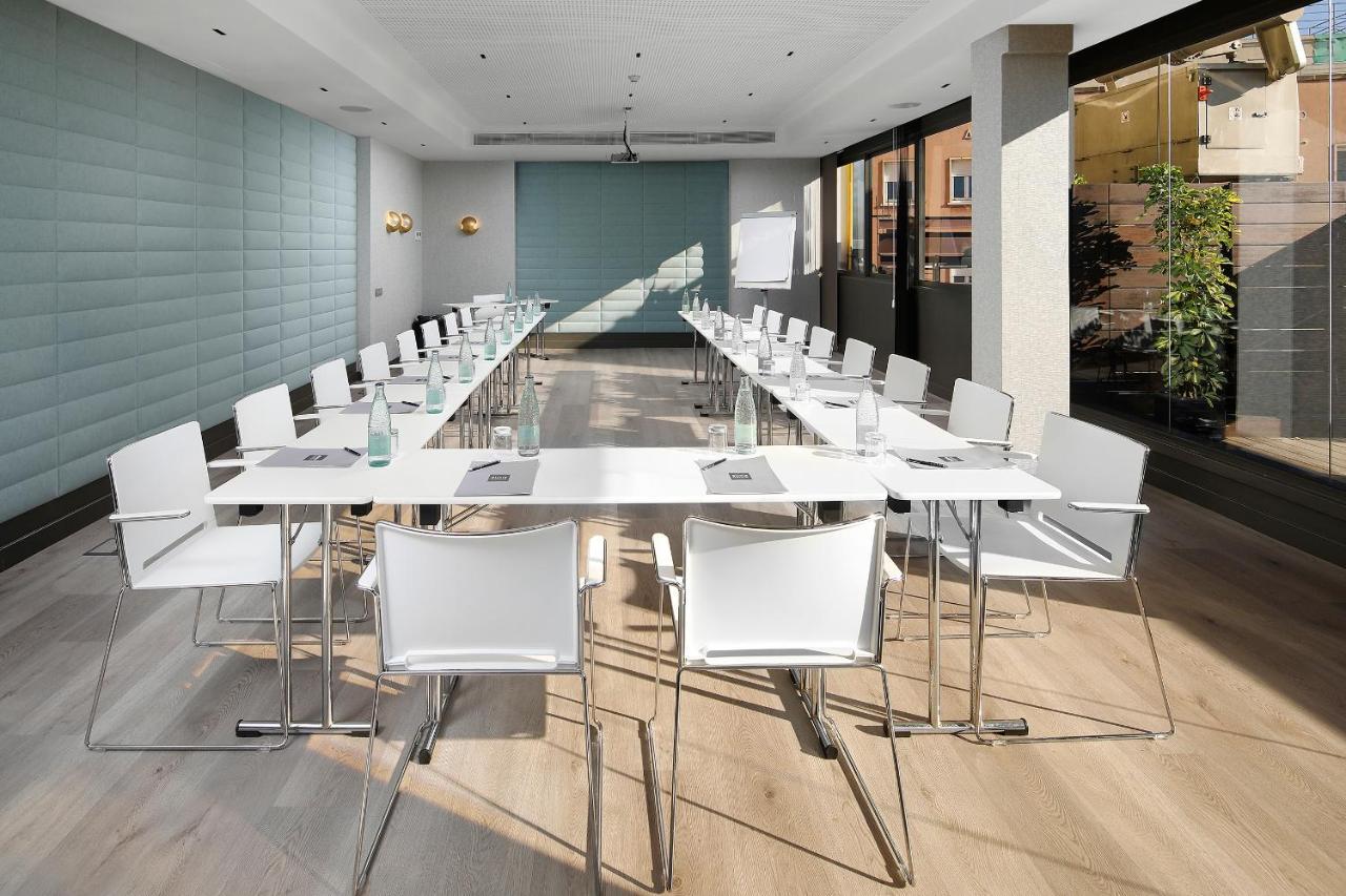 Hotel Olivia Plaza 4*