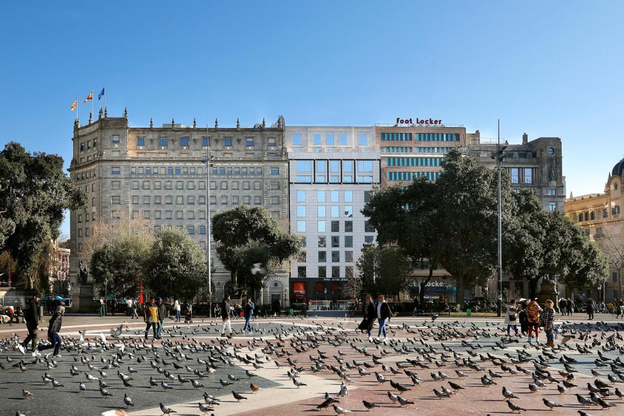 Olivia Plaza Hotel