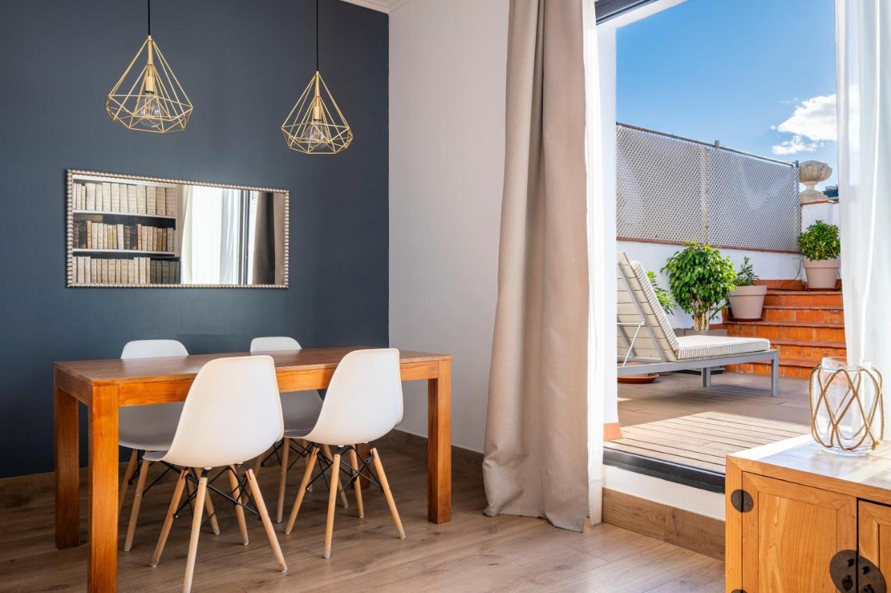 Sixtyfour Apartment *