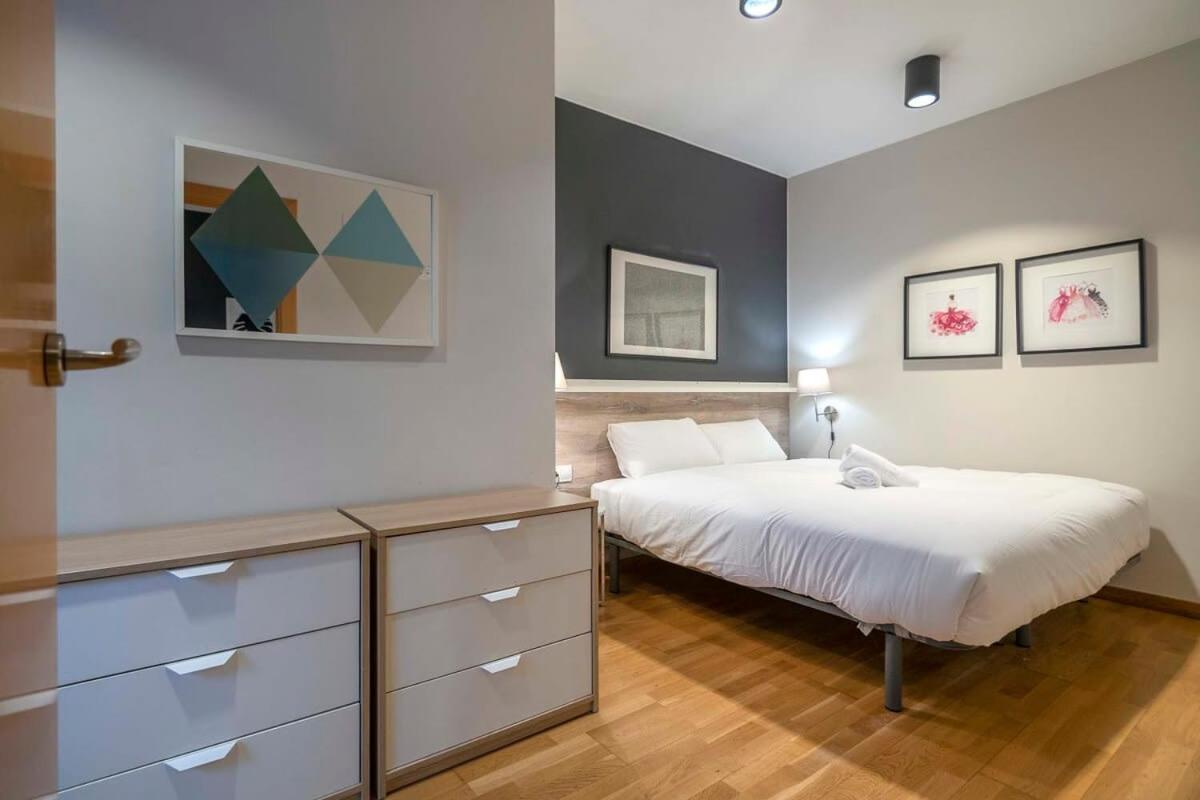 Apartamento Modern And Bright In Eixample 1-3