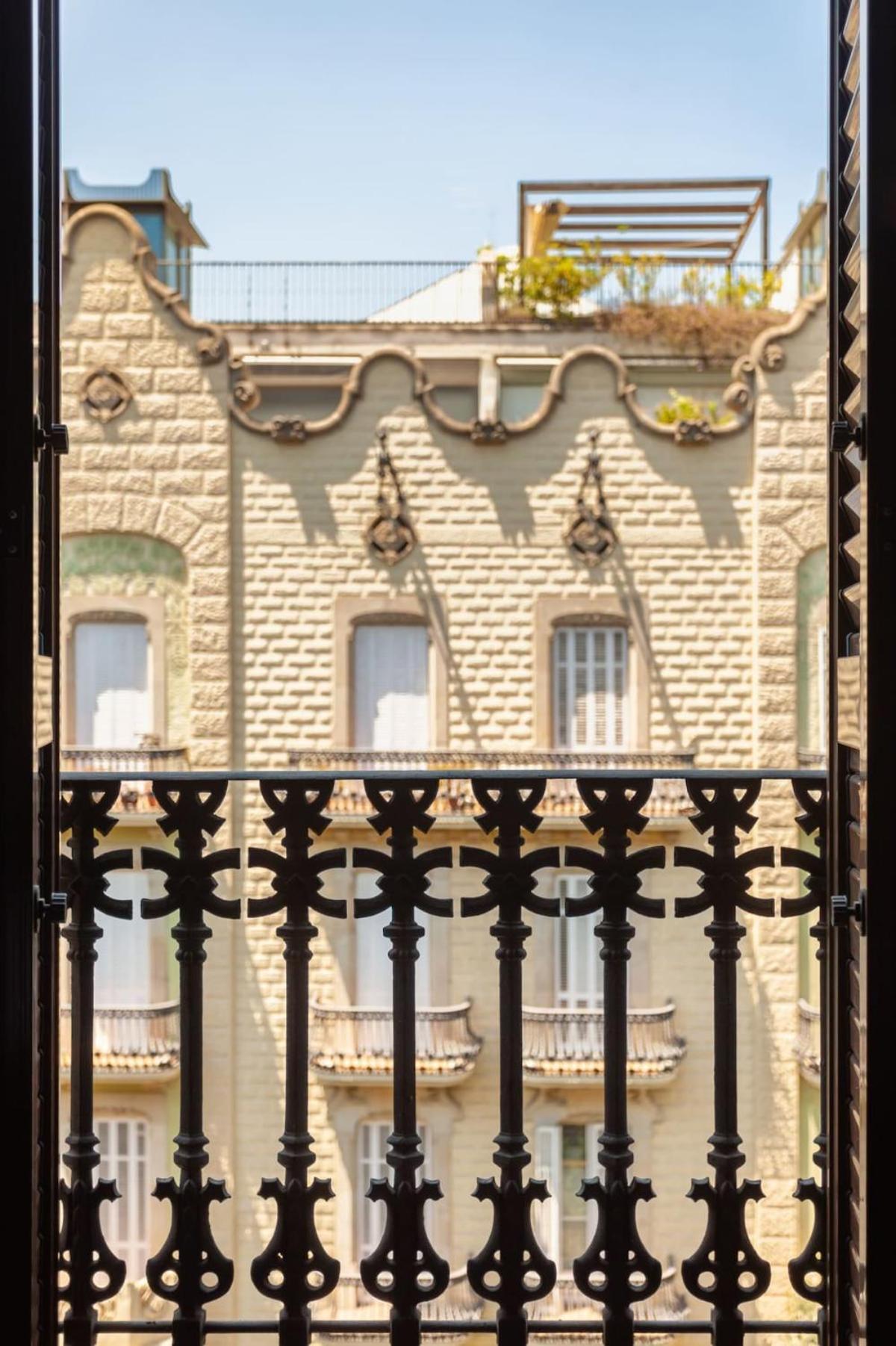 3-bedroom Penthouse With Terrace In Eixample Apartamento *