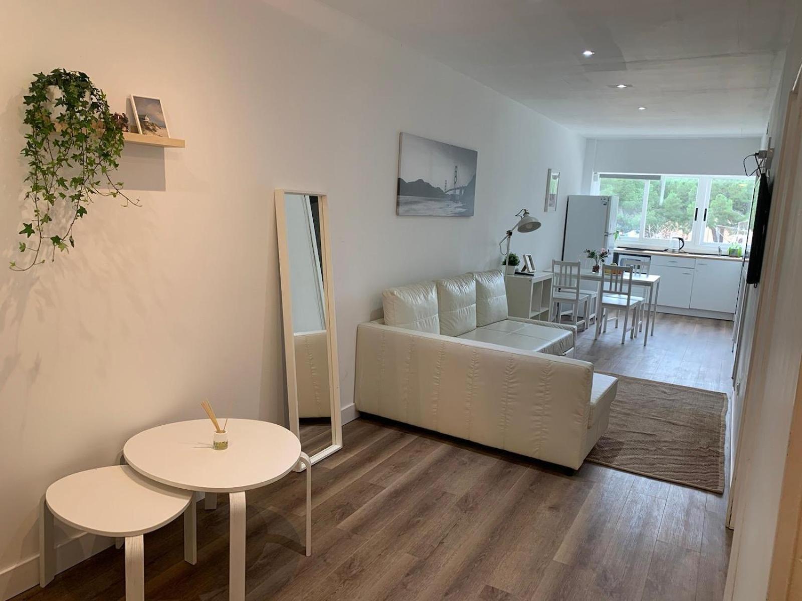 Loft Sleeper Llum ,aeropuerto Apartamento Barcelona
