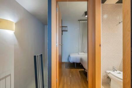 Apartment Bright And Modern Duplex With Terrace In Eixample District P2 Barcelona