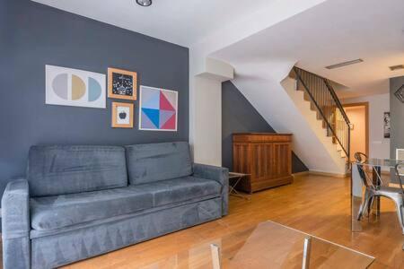 Bright And Modern Duplex With Terrace In Eixample District P2 Apartment *