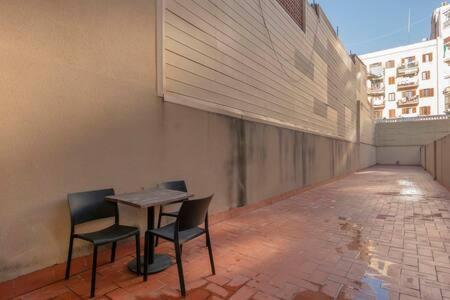 Bright And Modern Duplex With Terrace In Eixample District P2 Apartment