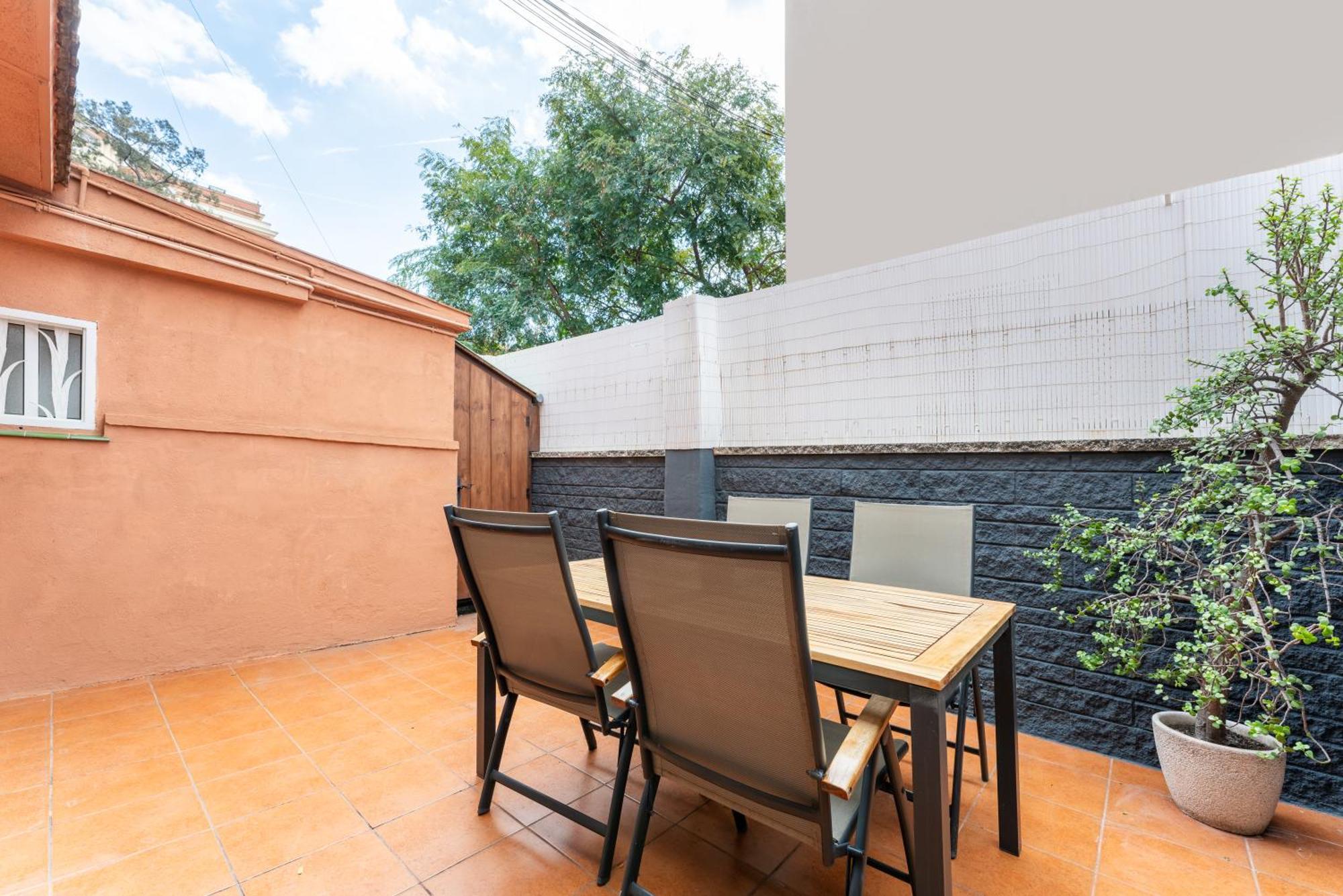 Сasa de vacaciones La Sagrera House Barcelona