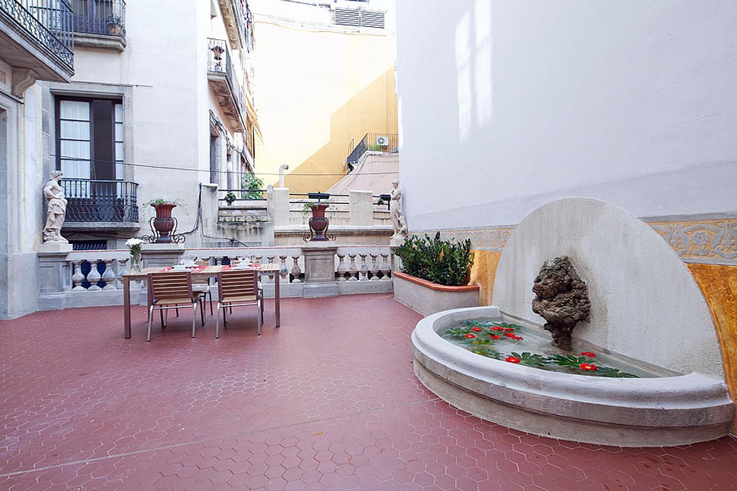 Ola Living Portaferrissa Apartamento *