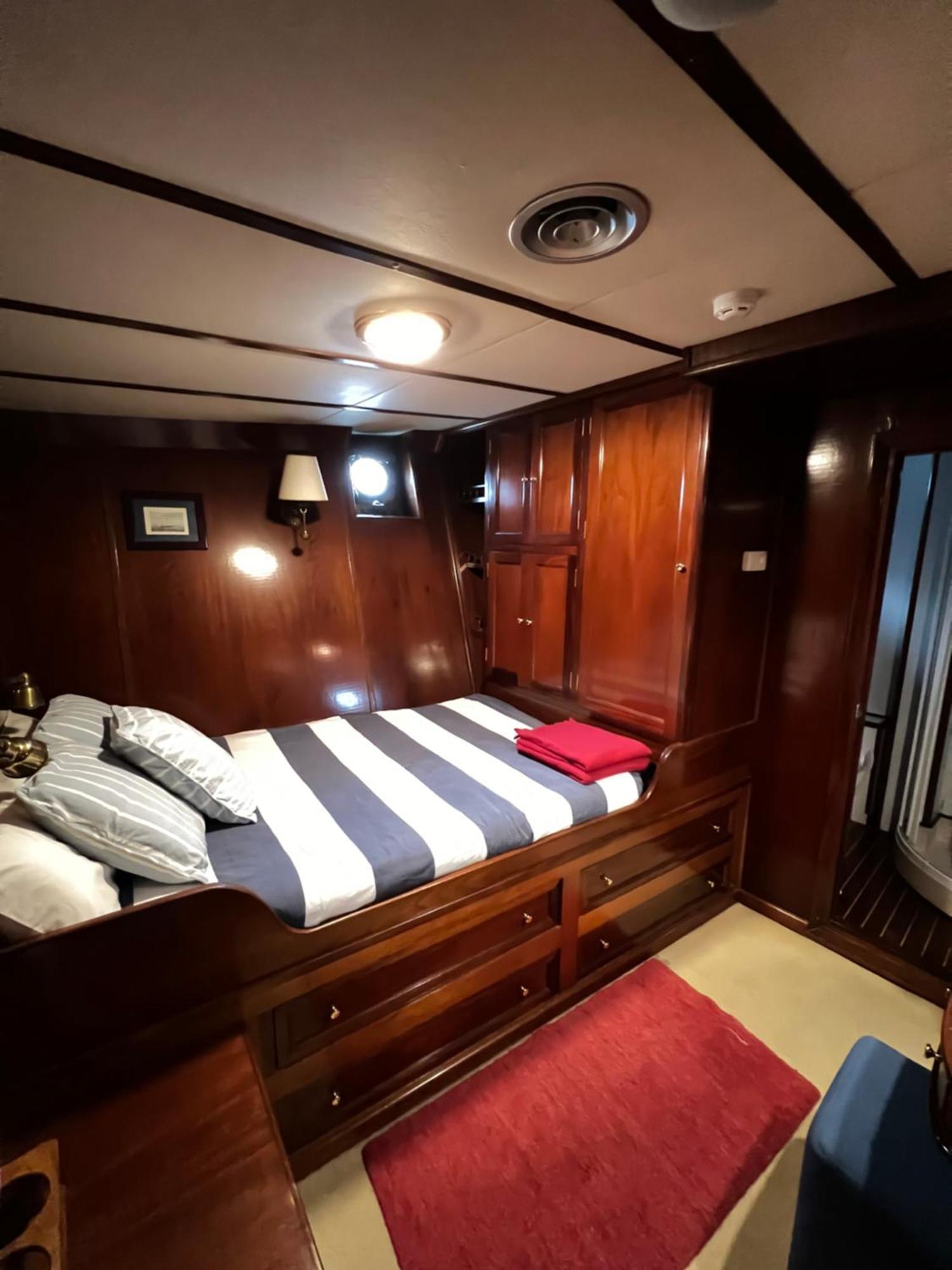 Southern Cross Hotel en barco
