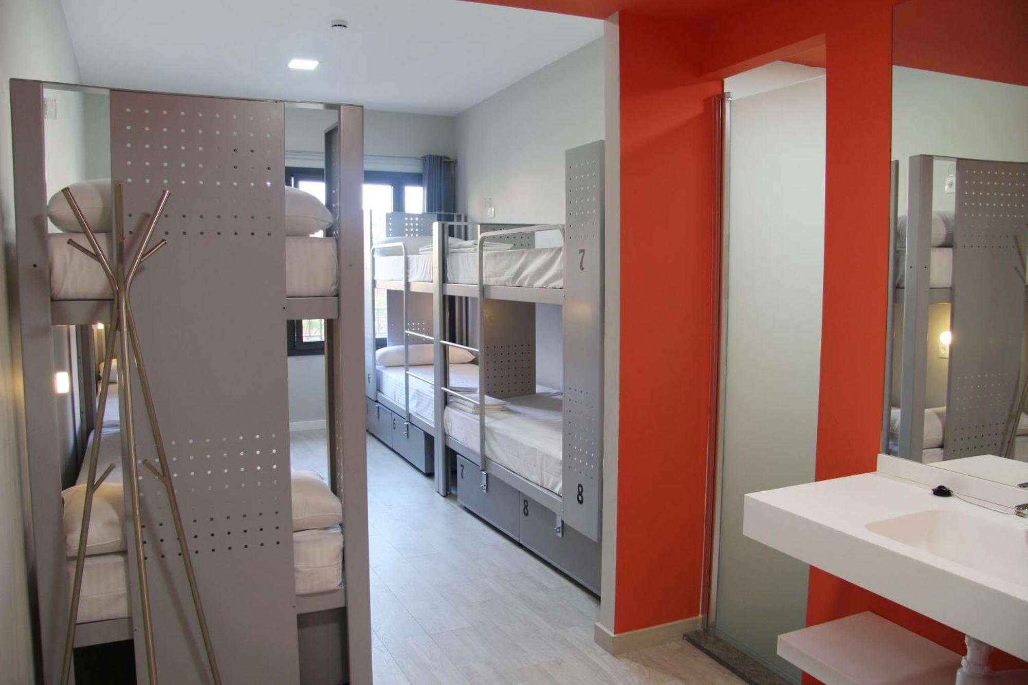 Hostel Bcnsporthostels *