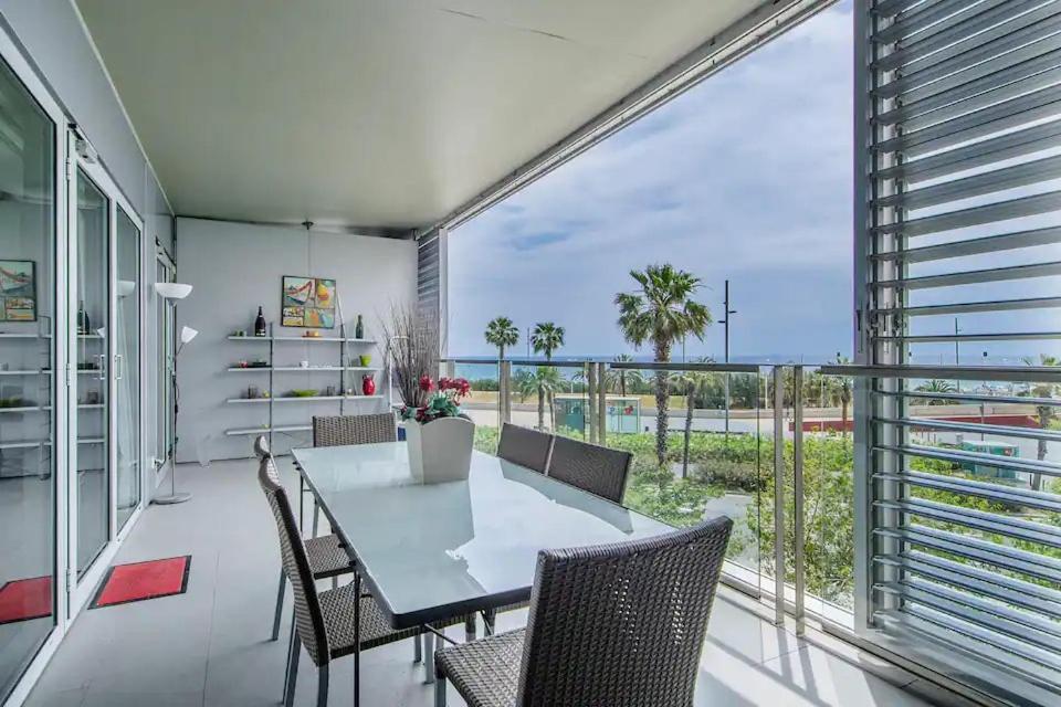 Unique Rentals-seafront Luxe Apartamento *