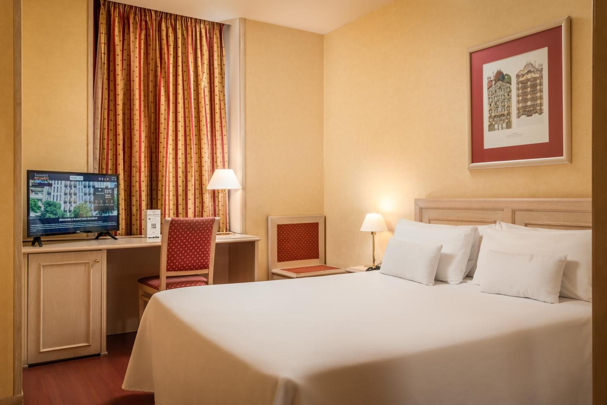 Sunotel Aston Hotel