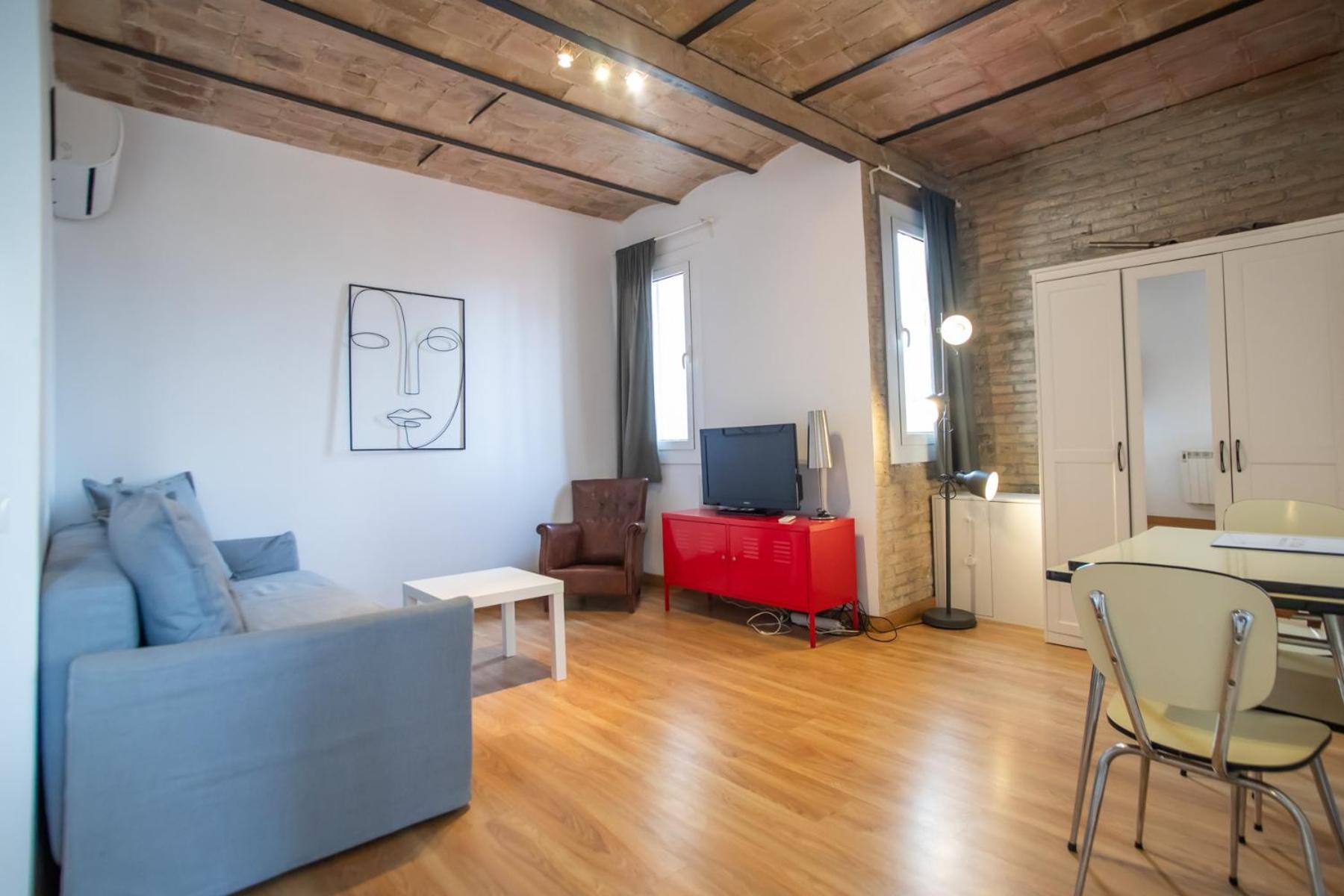 51no1058 - Bright 1bed Flat In Poble Sec Apartamento