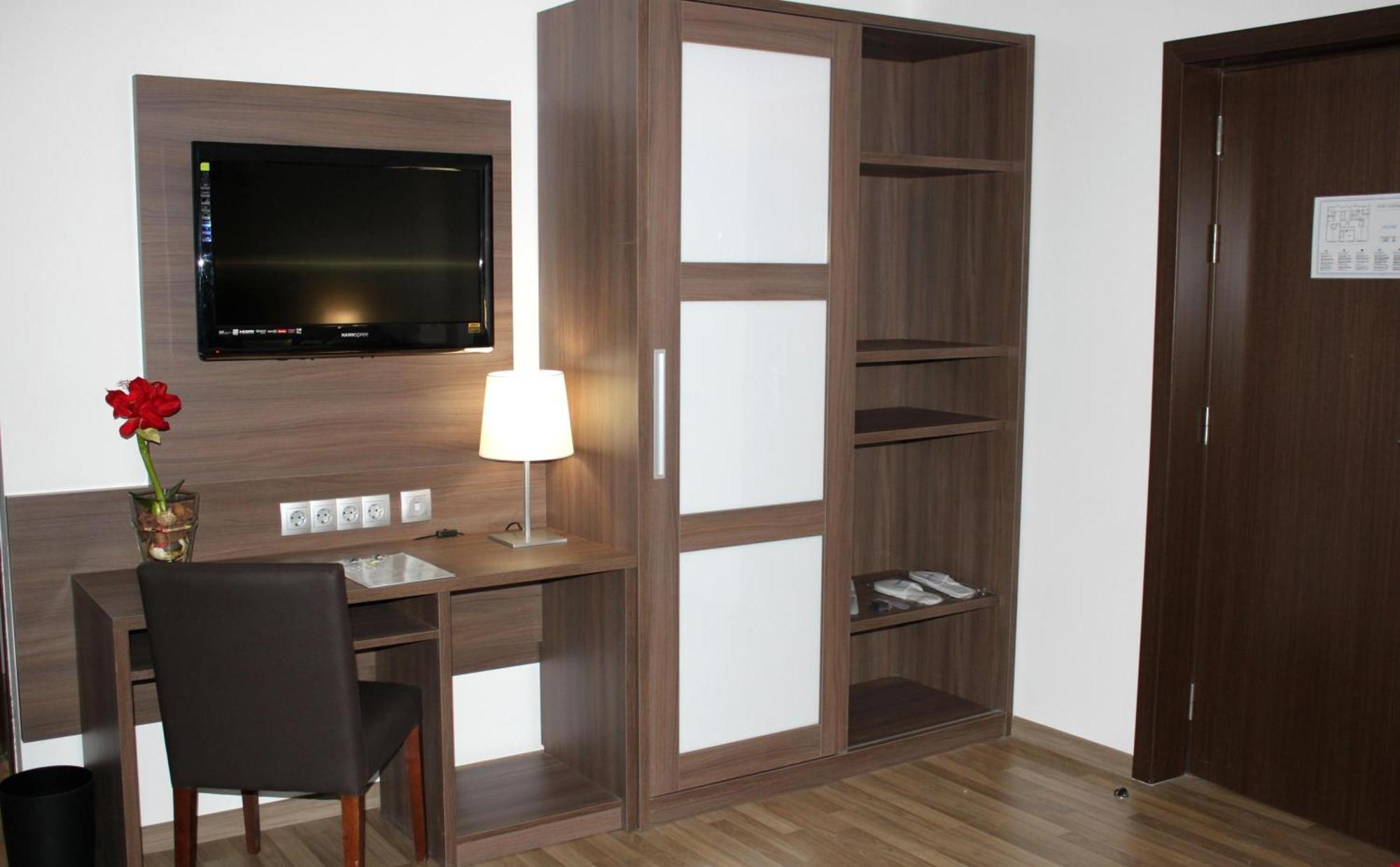 Auto Hogar Hotel 3*