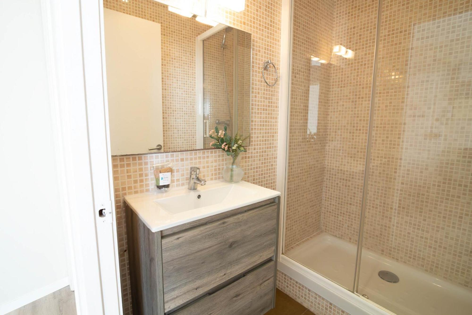 Apartamento Rius - Apartments & Private Terrace Penthouse Next To The Fair Barcelona
