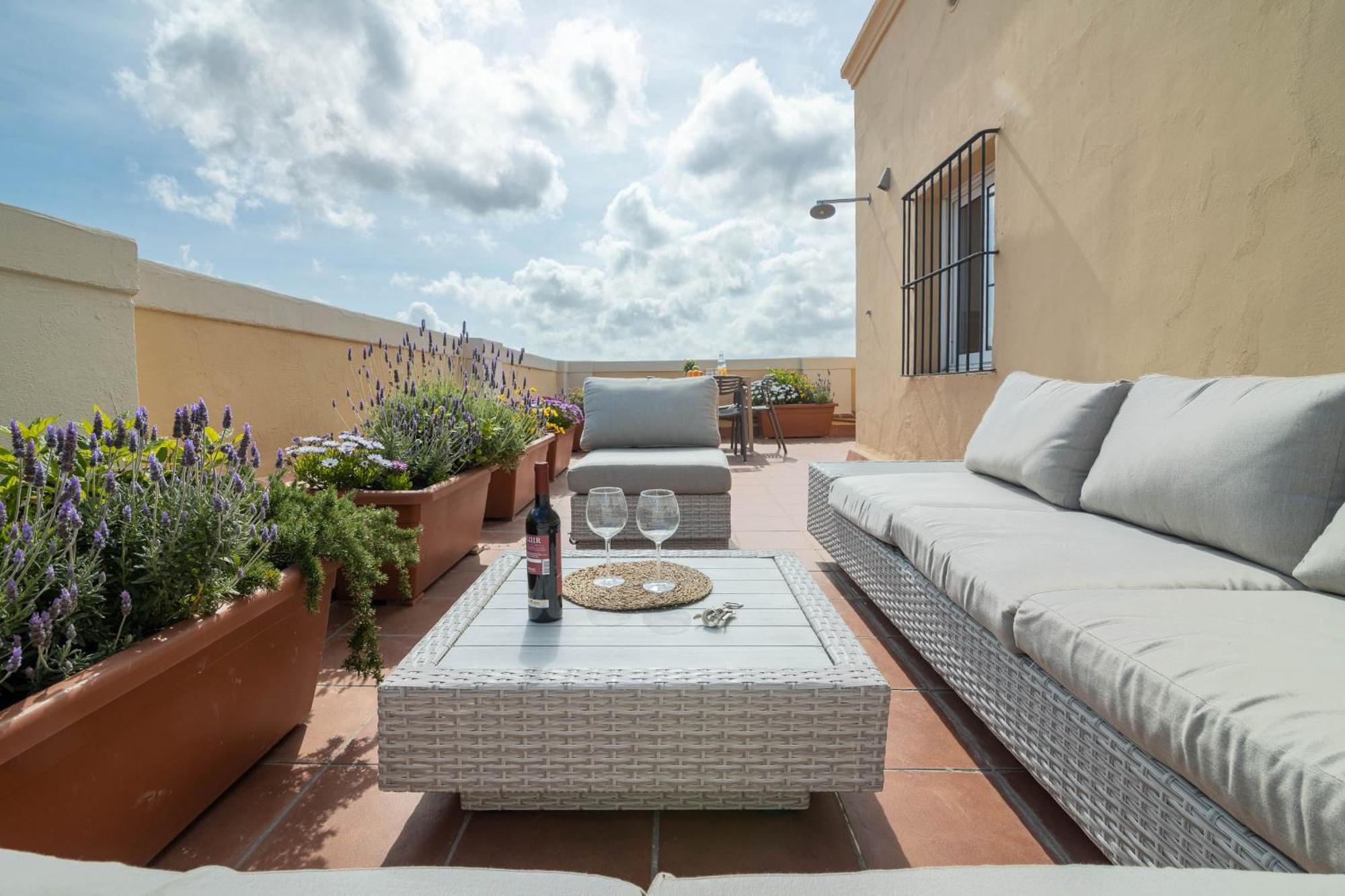 Apartamento Rius - Apartments & Private Terrace Penthouse Next To The Fair