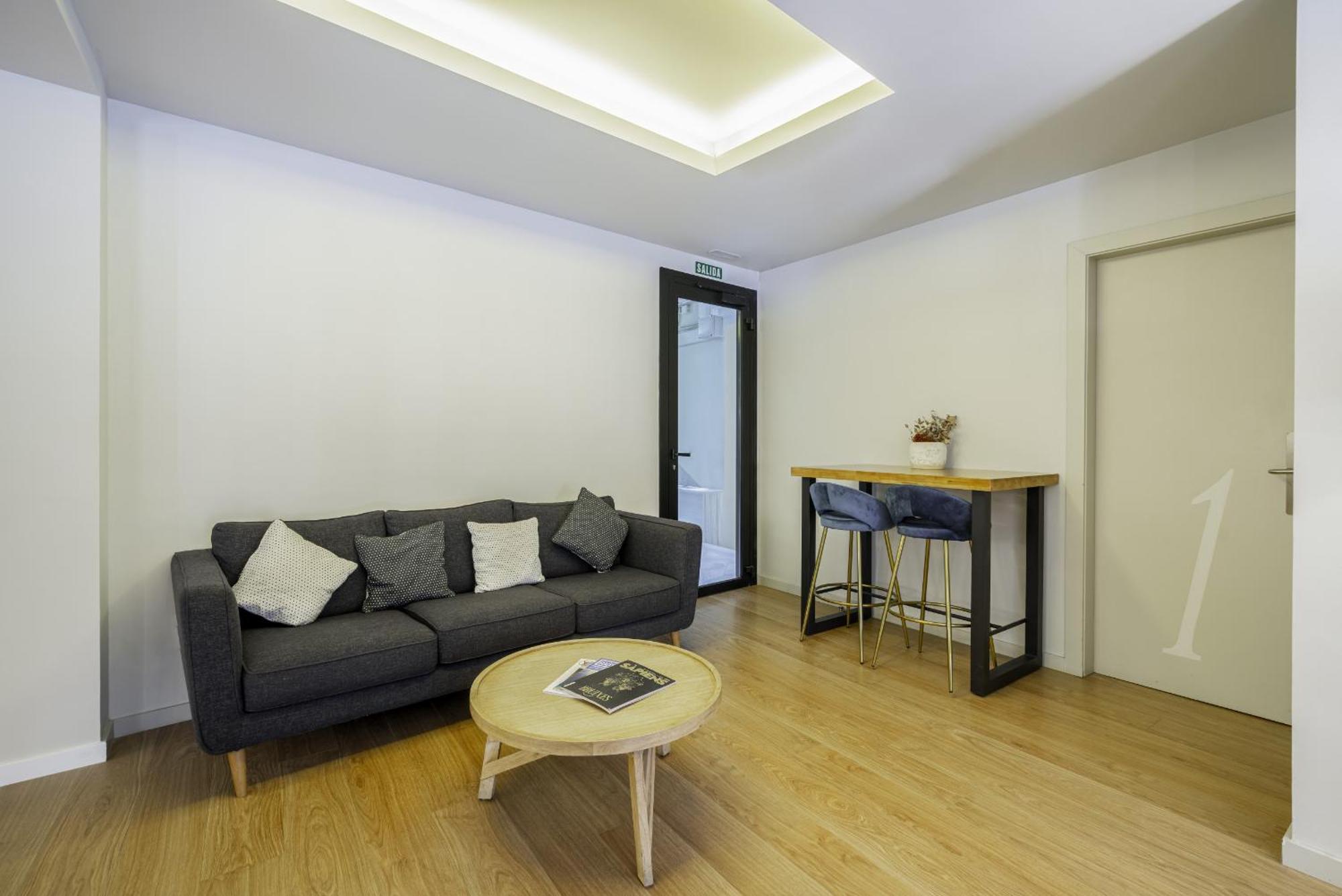Apartment Ola Living Diagonal Ii *