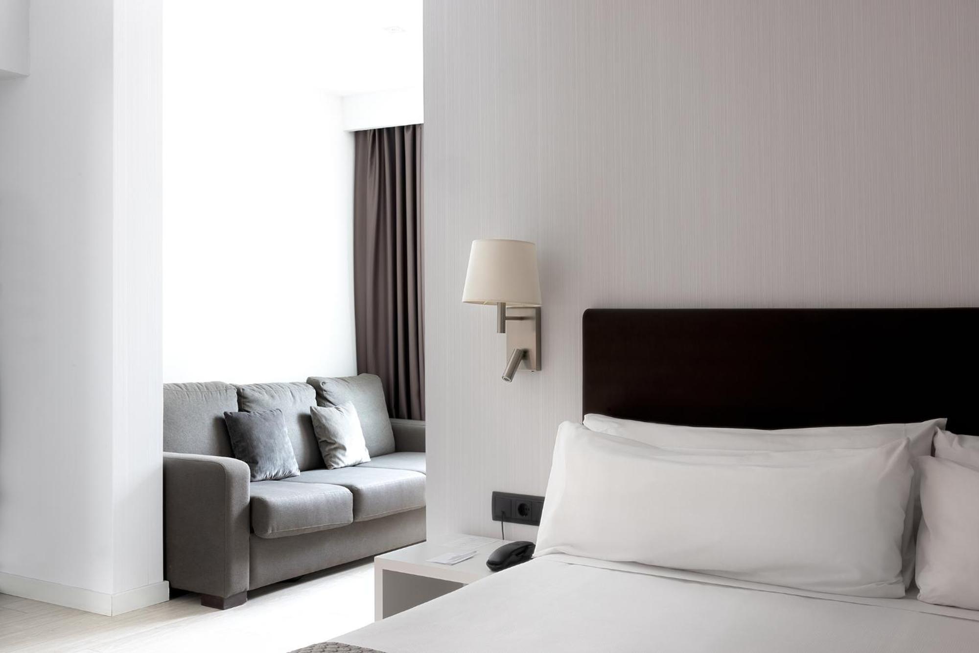 Catalonia Albeniz Hotel Barcelona
