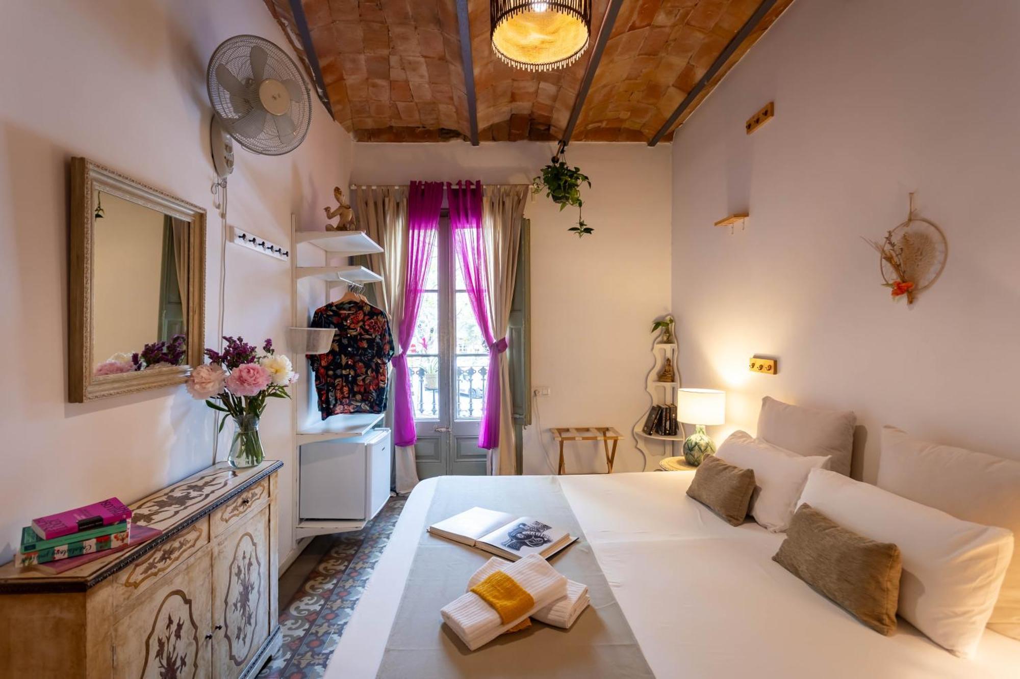 Primavera Hostel *