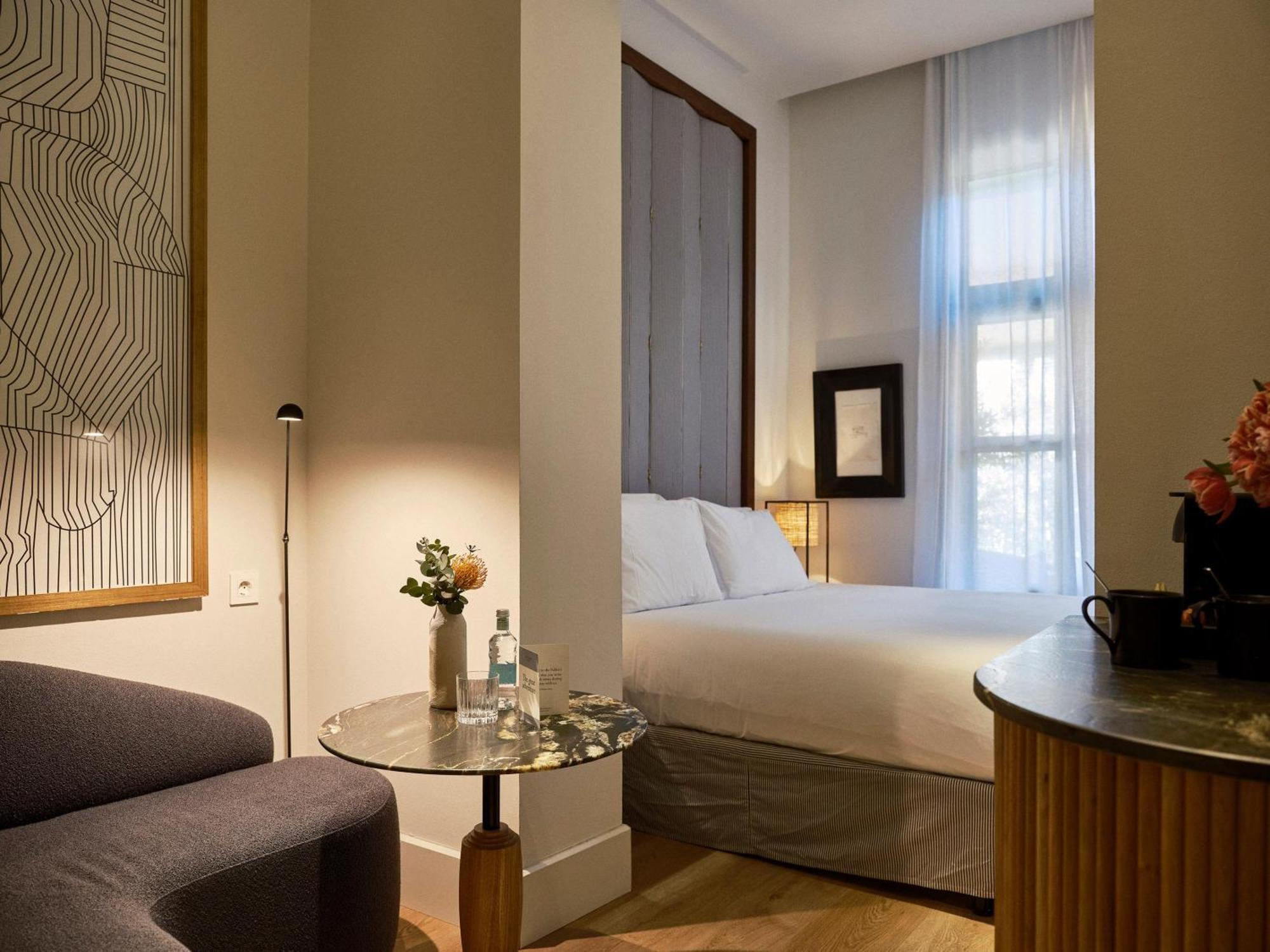 Pulitzer Hotel