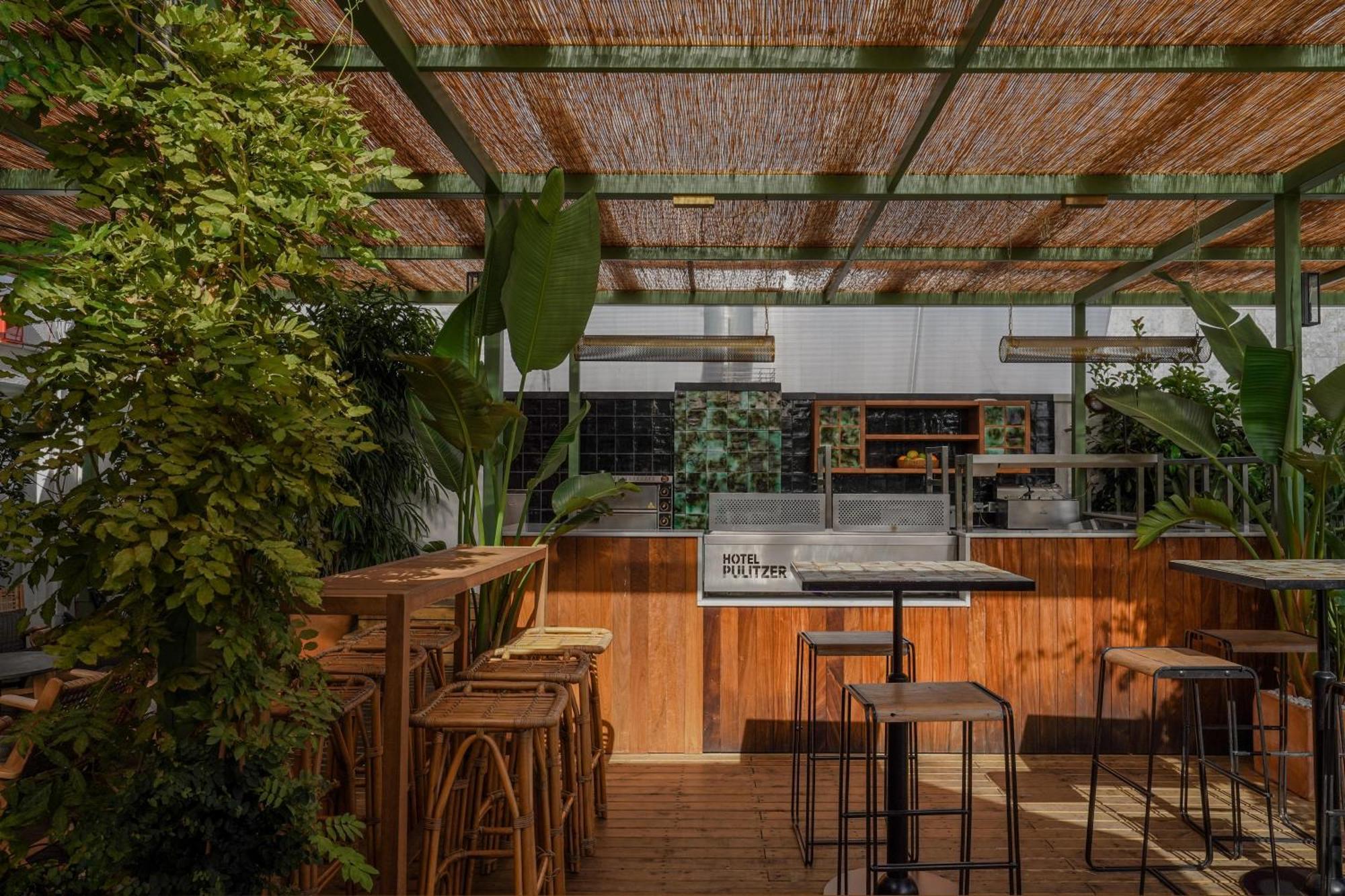 Pulitzer Hotel