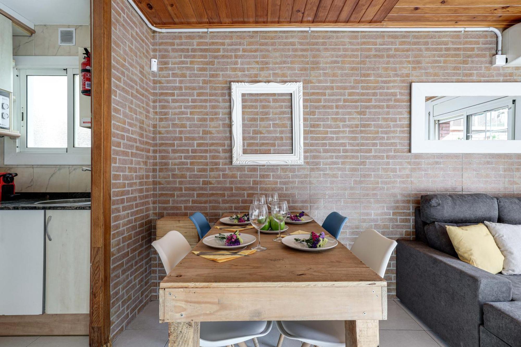 Apartamento Penthouse With Big Terrace, Quiet Area, 1 Bedroom Barcelona