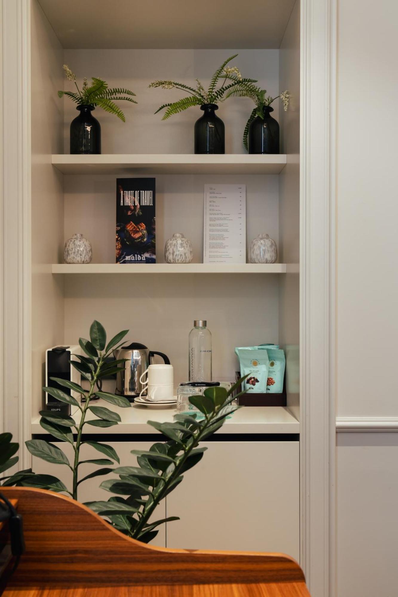 Hotel Malda Singular
