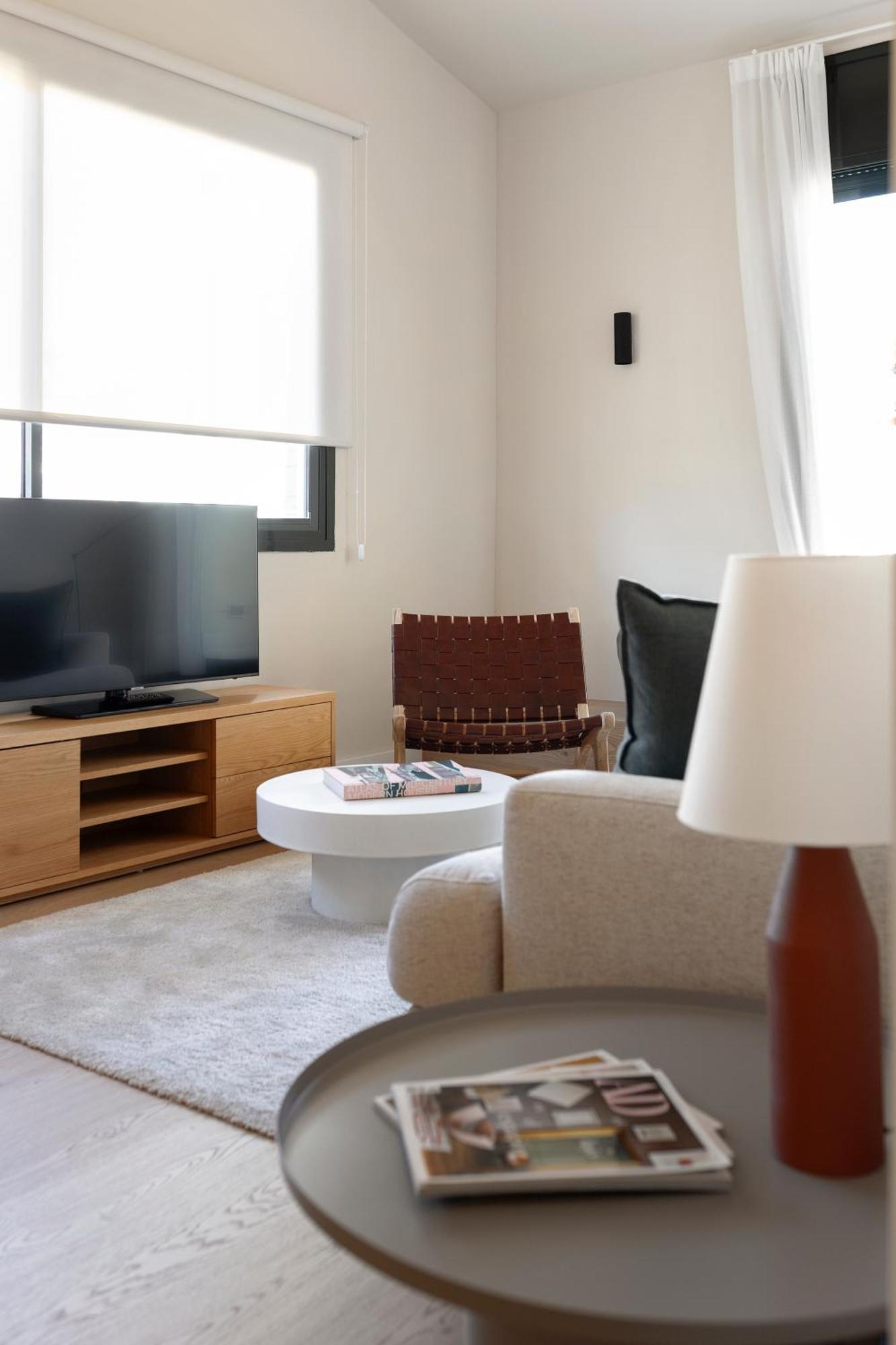 C211 Apartment