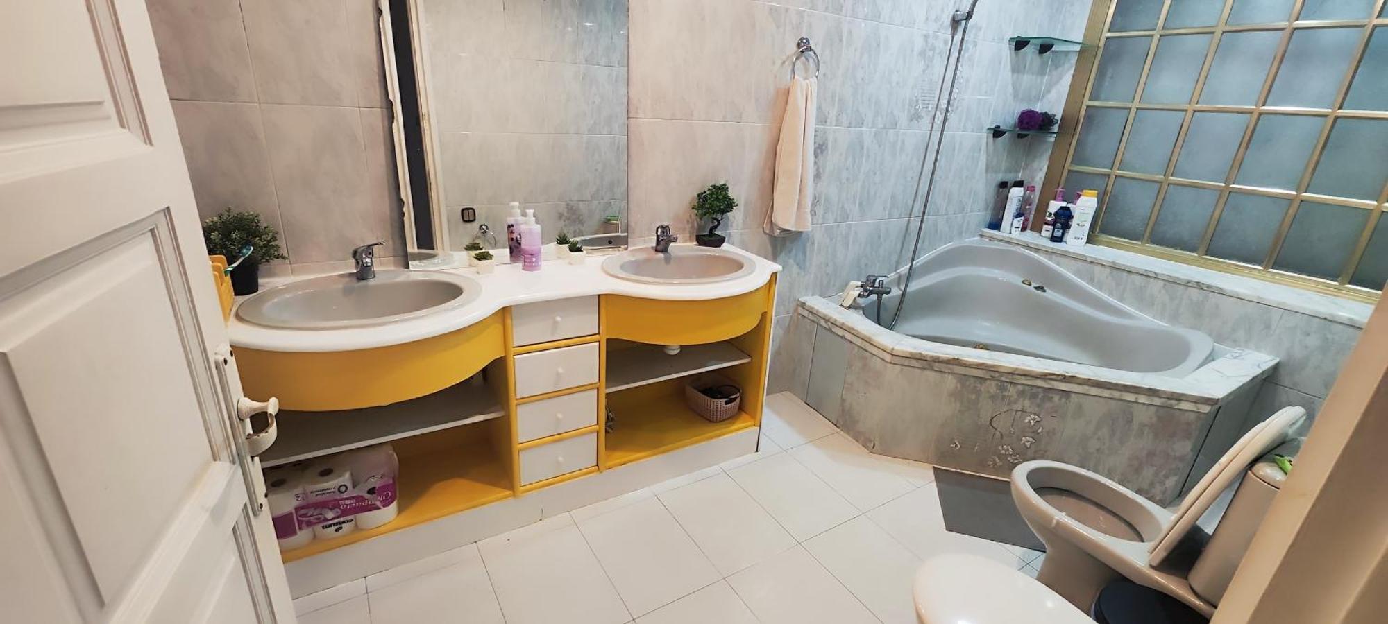Habitación En Centro De * Barcelona