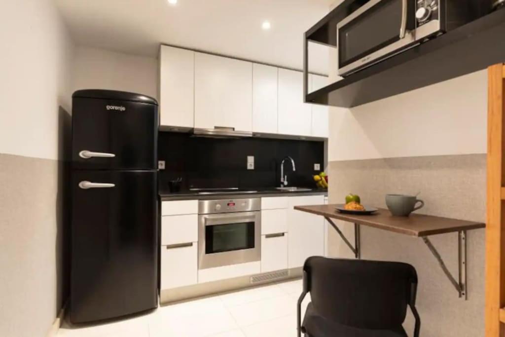 Canela Homes Urquinaona Apartamento