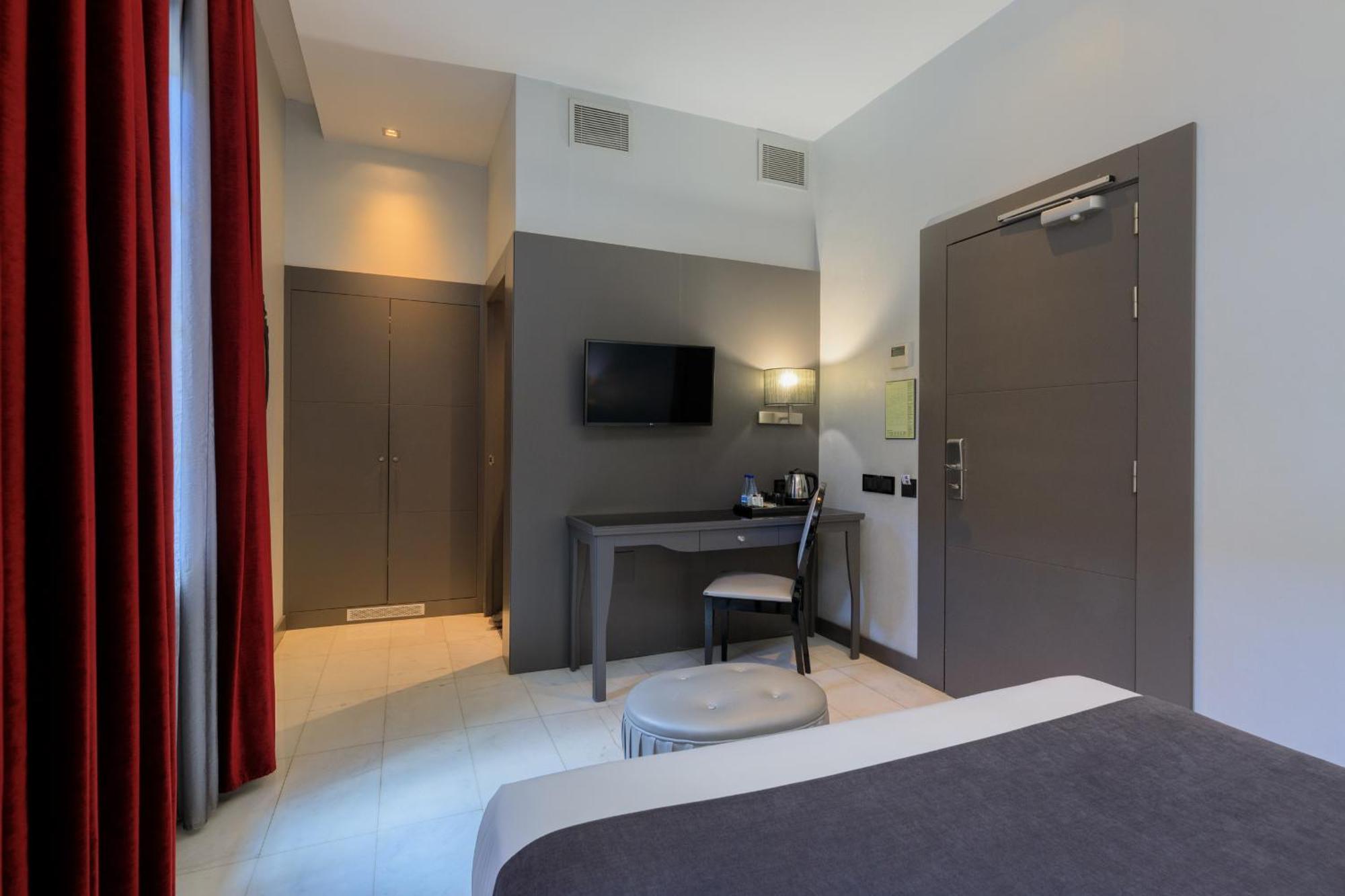 Ciutadella Hotel