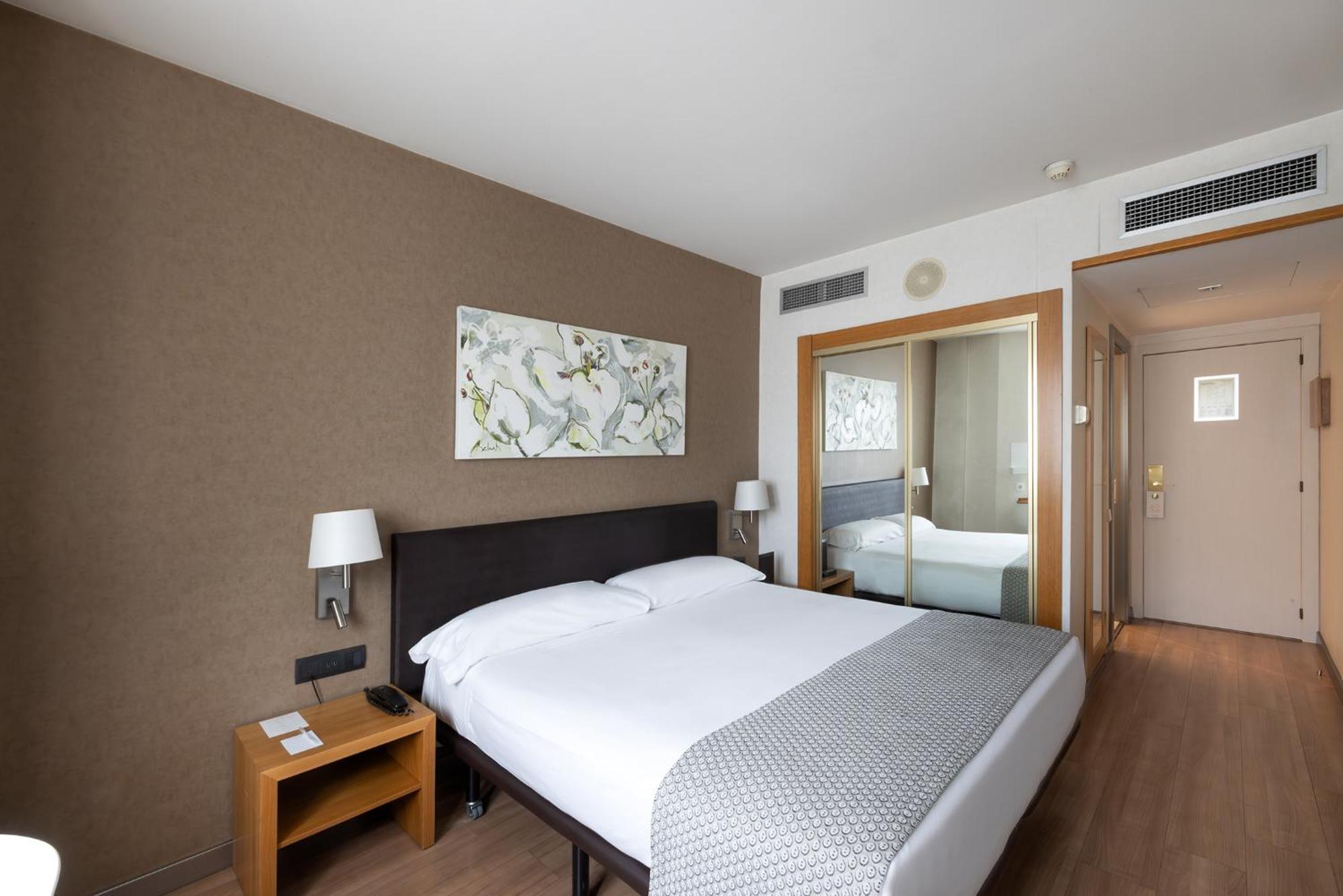 Catalonia Albeniz Hotel 3*