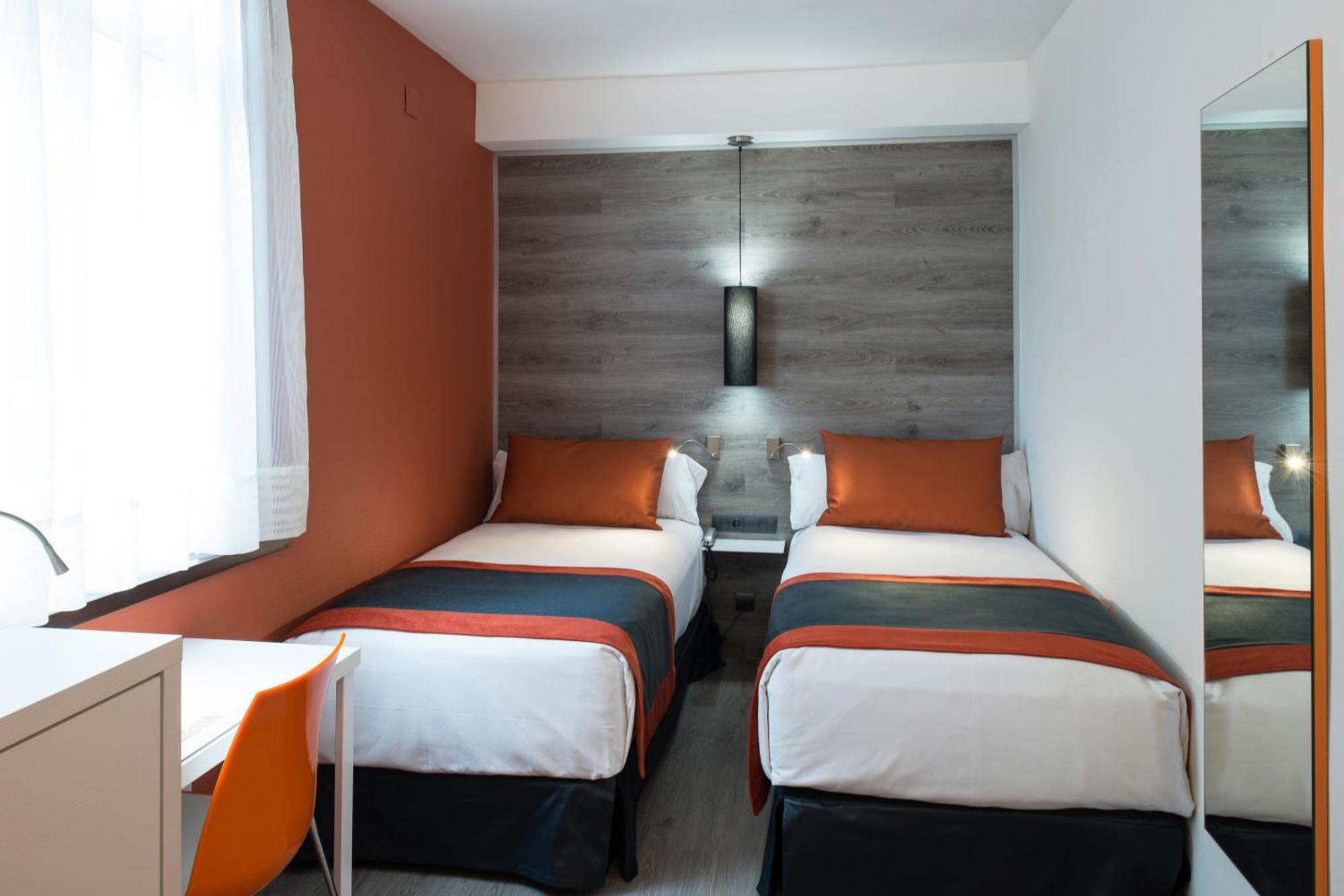 Catalonia Mikado Hotel 3*