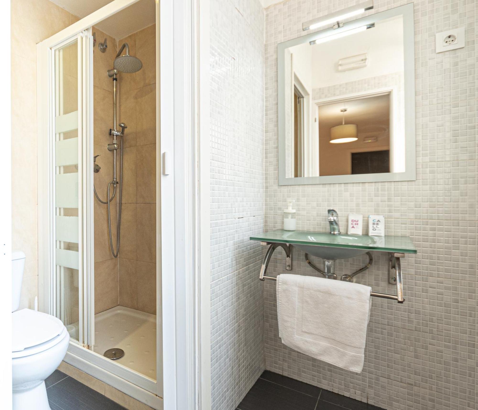 Easy Sants By Bossh! (adults Only) Hostal *
