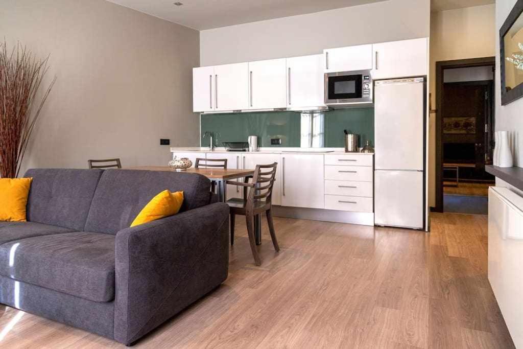Inspired By Enjoyapartments * Barcelona