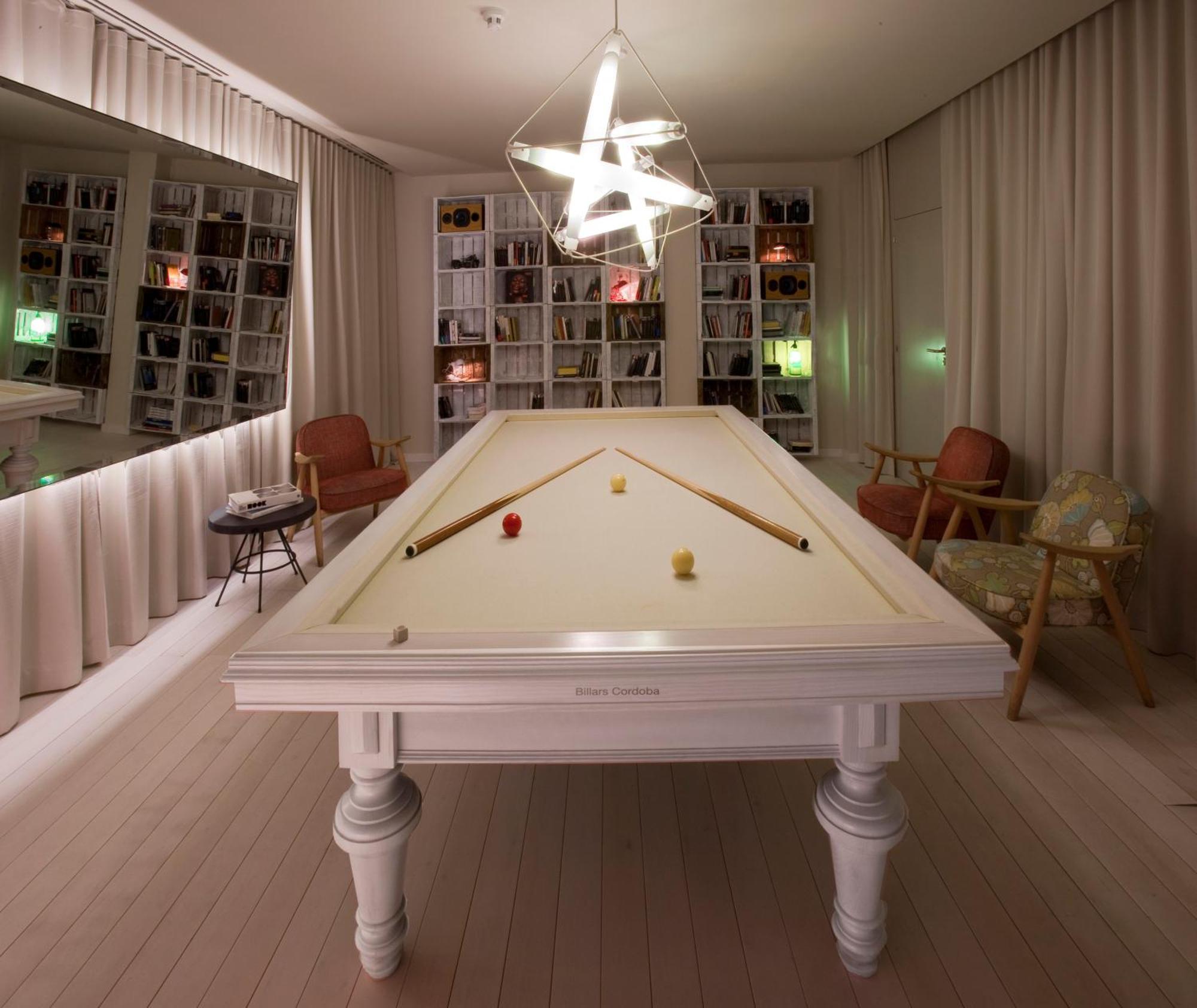 Sixties Ramblas Hotel